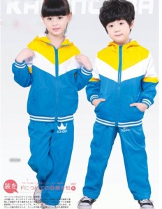 重庆中小学生校服幼儿园园服批发儿童秋冬款运动套装订做定做